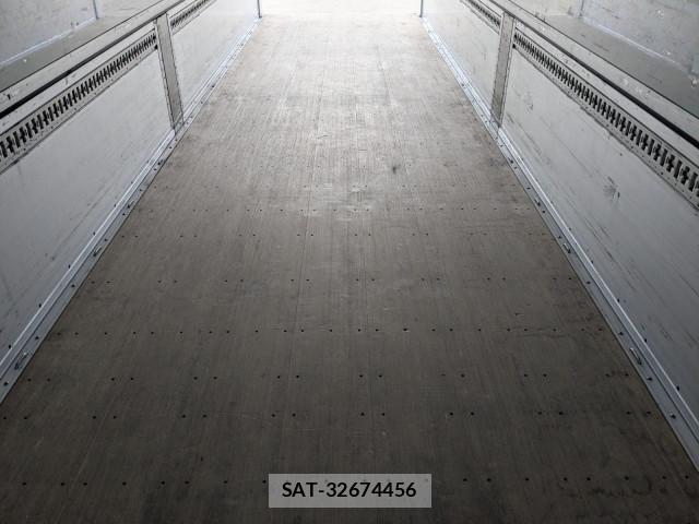 Mitsubishi GREAT 2024-06 8527592-25