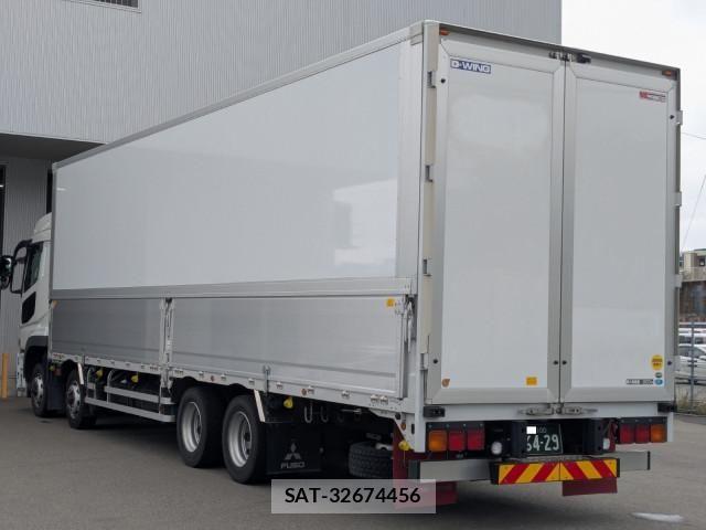 Mitsubishi GREAT 2024-06 8527592-3