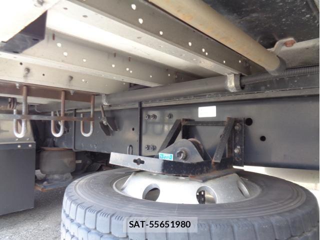 Mitsubishi GREAT 2023-12 8527590-18