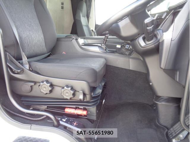 Mitsubishi GREAT 2023-12 8527590-24