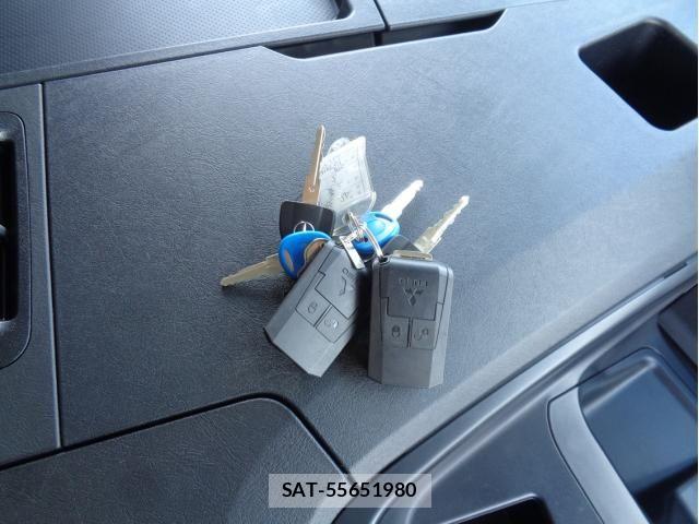 Mitsubishi GREAT 2023-12 8527590-27