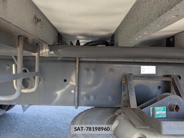 Mitsubishi GREAT 2021-09 8527596-9