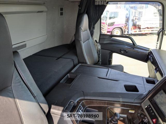Mitsubishi GREAT 2021-09 8527596-22