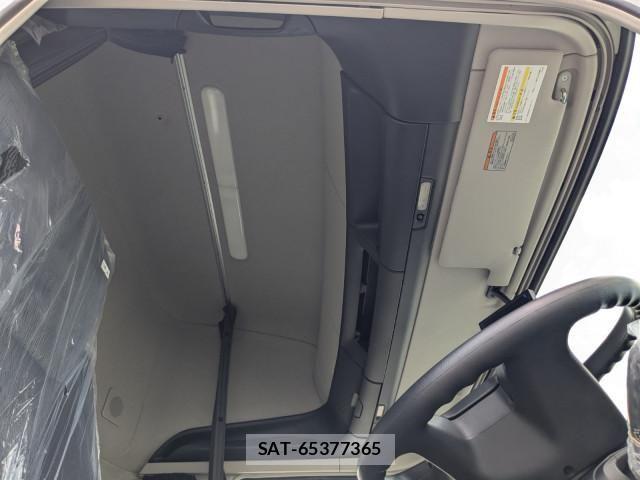 Mitsubishi GREAT 2026-04 8527563-7