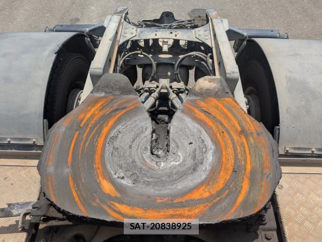 Mitsubishi GREAT 2021-06 8527593-9