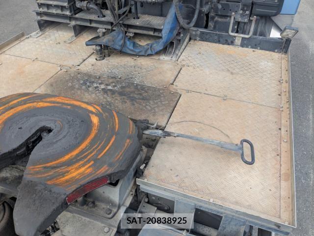 Mitsubishi GREAT 2021-06 8527593-11