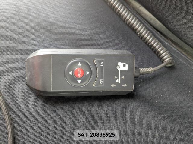 Mitsubishi GREAT 2021-06 8527593-27