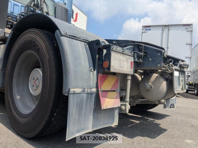 Mitsubishi GREAT 2021-06 8527593-5