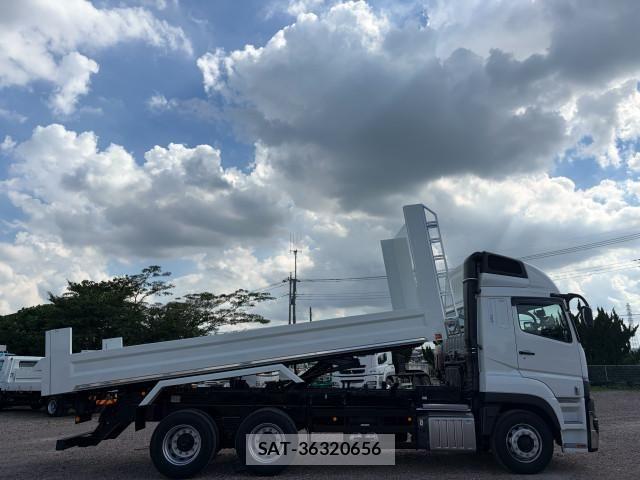 Mitsubishi GREAT 2026-05 8528566-5
