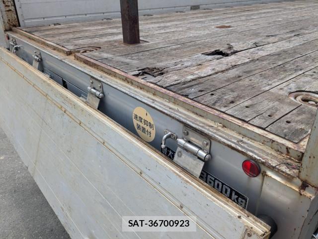 Mitsubishi GREAT 2014-11 8527601-9