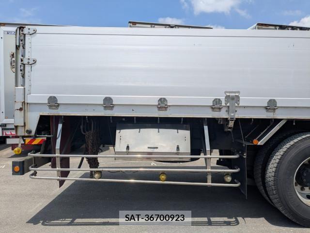 Mitsubishi GREAT 2014-11 8527601-21