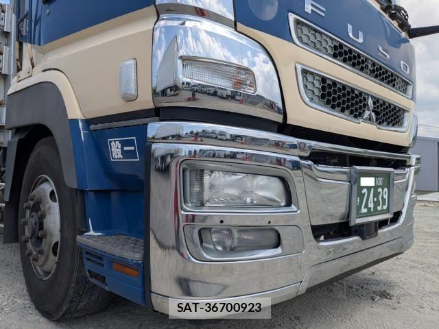 Mitsubishi GREAT 2014-11 8527601-24