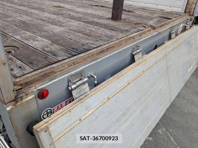 Mitsubishi GREAT 2014-11 8527601-8