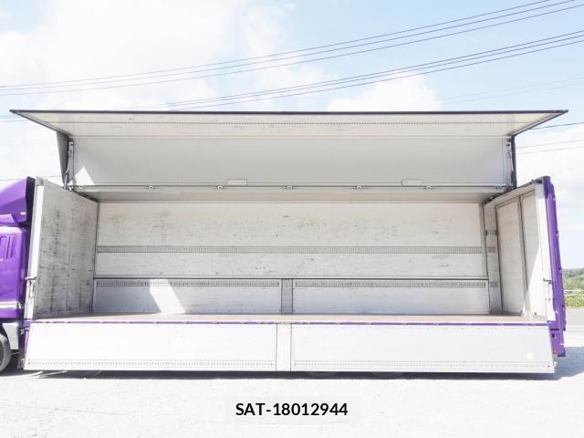 Mitsubishi GREAT 2018-03 8527604-9