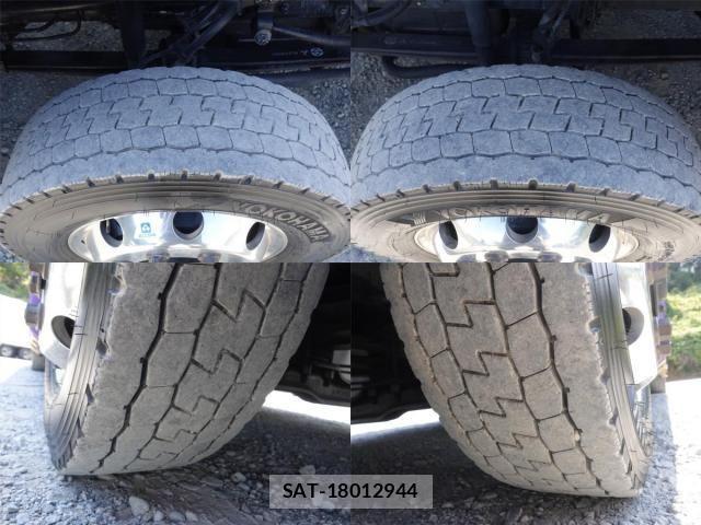 Mitsubishi GREAT 2018-03 8527604-11