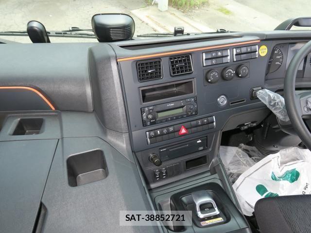 Mitsubishi GREAT 2025-06 8527585-27