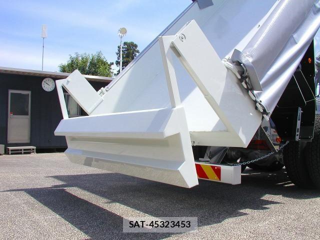 Mitsubishi GREAT 2026-05 8527575-13
