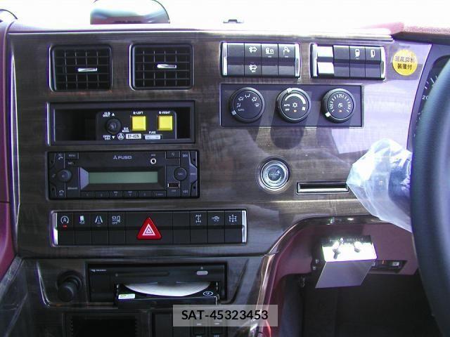 Mitsubishi GREAT 2026-05 8527575-25