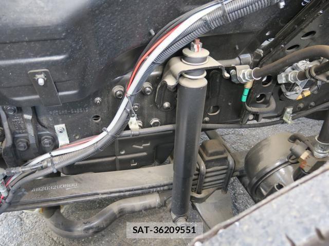 Mitsubishi GREAT 2026-05 8527588-15