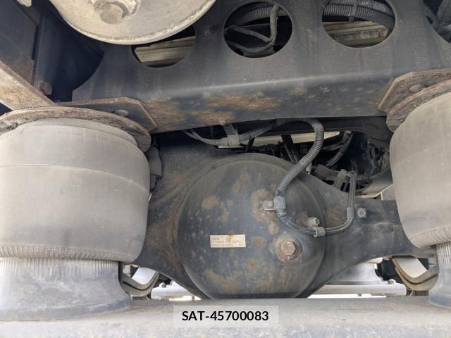 Mitsubishi GREAT 2018-02 8527599-14