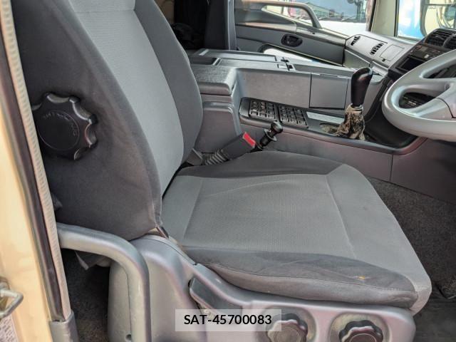 Mitsubishi GREAT 2018-02 8527599-25