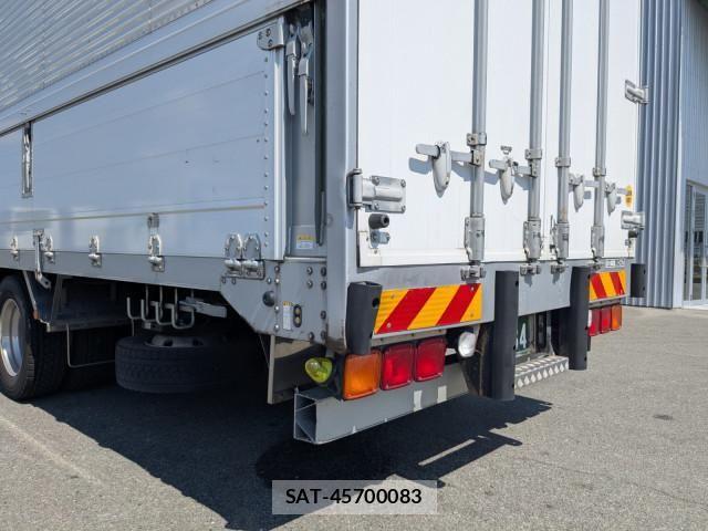 Mitsubishi GREAT 2018-02 8527599-4