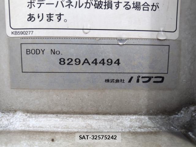 Mitsubishi GREAT 2018-03 8527598-10