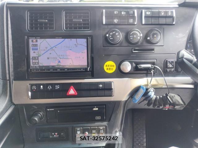 Mitsubishi GREAT 2018-03 8527598-25