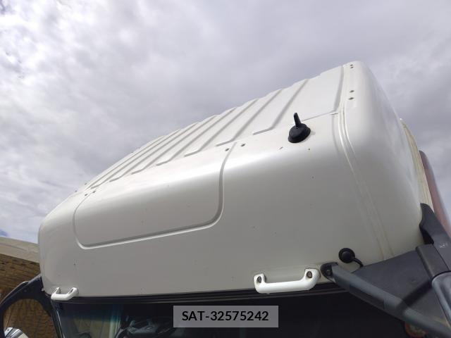 Mitsubishi GREAT 2018-03 8527598-7