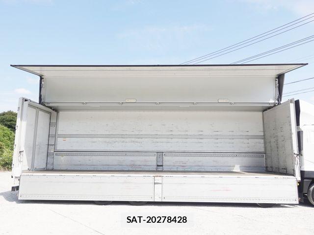 Mitsubishi GREAT 2015-11 8563702-9