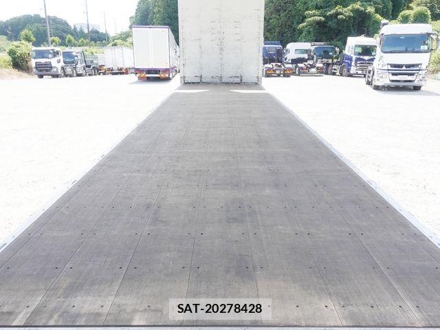 Mitsubishi GREAT 2015-11 8563702-12