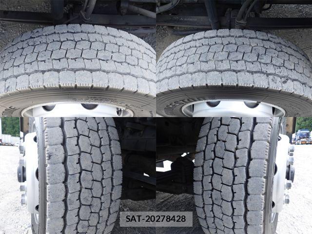 Mitsubishi GREAT 2015-11 8563702-13