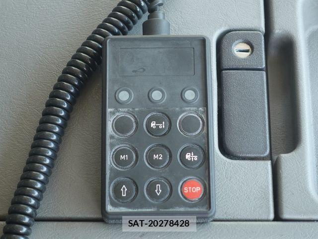Mitsubishi GREAT 2015-11 8563702-25