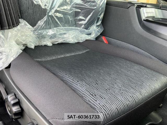 Mitsubishi GREAT 2026-05 8629156-18