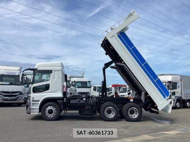 Mitsubishi GREAT 2026-05 8629156-4