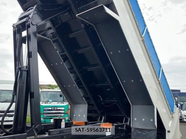 Mitsubishi GREAT 2025-12 8629157-12