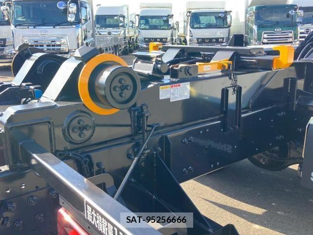 Mitsubishi GREAT 2026-05 8629152-10