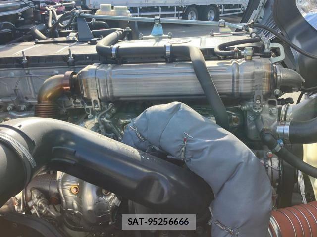 Mitsubishi GREAT 2026-05 8629152-13