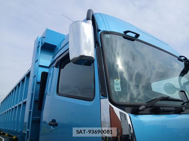 Mitsubishi GREAT 2023-01 8629158-19