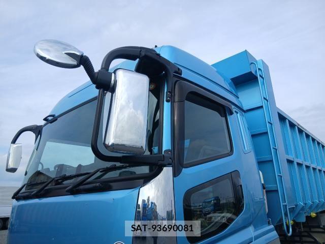 Mitsubishi GREAT 2023-01 8629158-26
