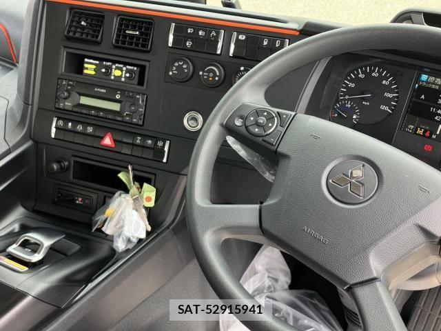Mitsubishi GREAT 2026-05 8629153-20