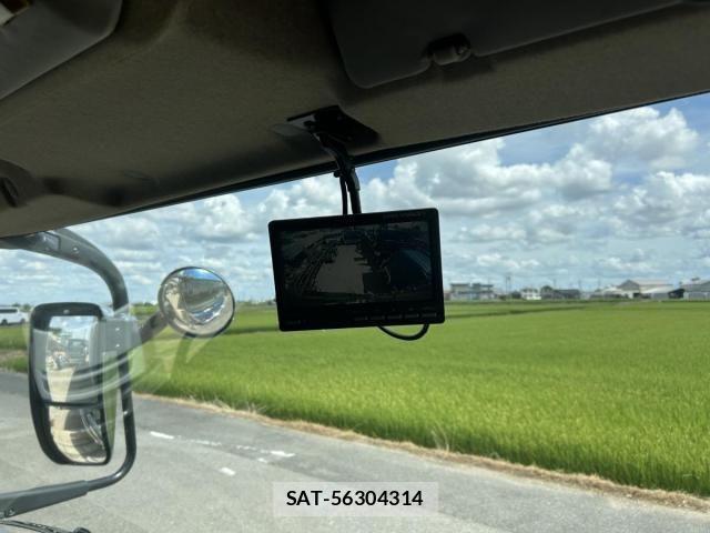 Mitsubishi GREAT 2012-07 8629169-21