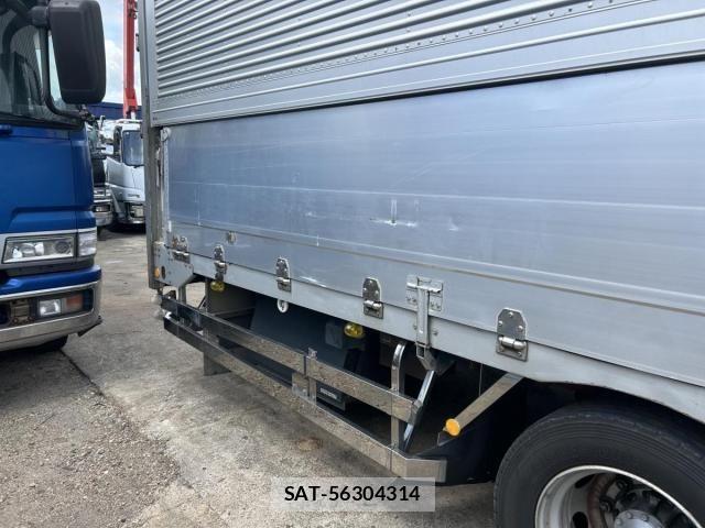 Mitsubishi GREAT 2012-07 8629169-7