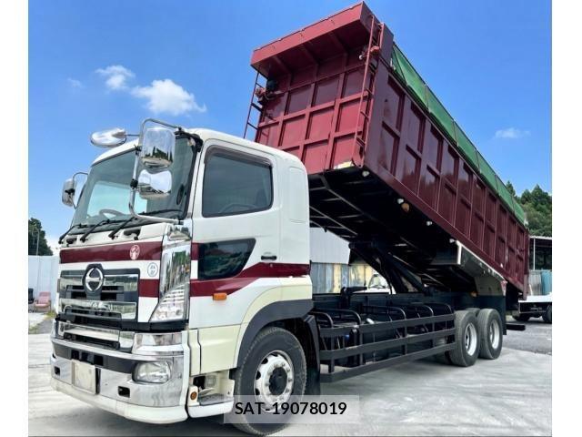 Mitsubishi GREAT 2014-02 8661835-0