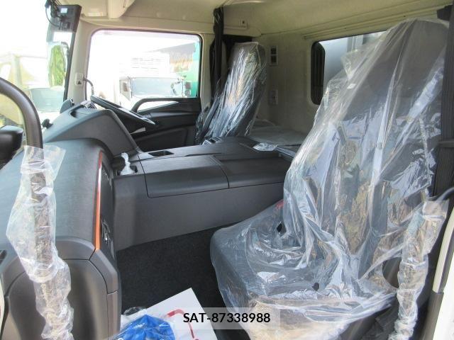 Mitsubishi GREAT 2026-05 8661832-15