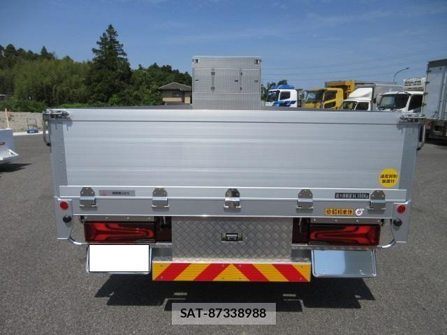 Mitsubishi GREAT 2026-05 8661832-4