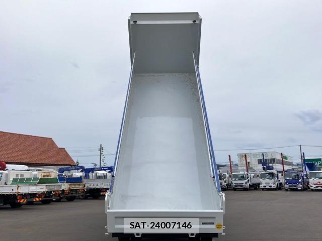 Mitsubishi GREAT 2026-05 8666984-9