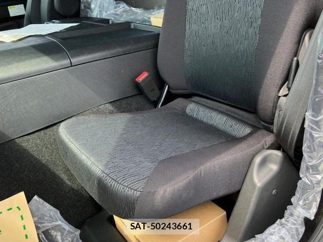 Mitsubishi GREAT 2026-05 8666983-22