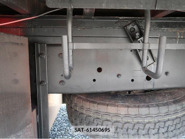 Mitsubishi GREAT 2014-09 8666988-11