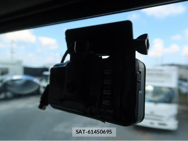 Mitsubishi GREAT 2014-09 8666988-18